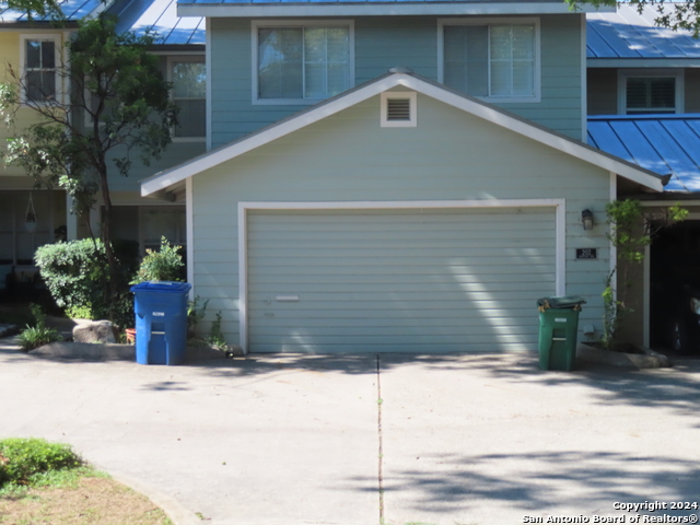 101 Crofton Property Photo 1