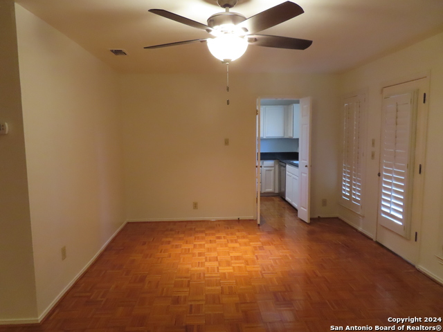 101 Crofton Property Photo 6