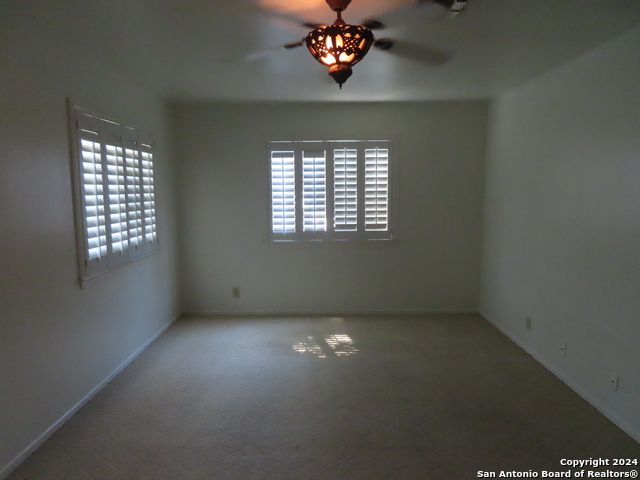 101 Crofton Property Photo 12