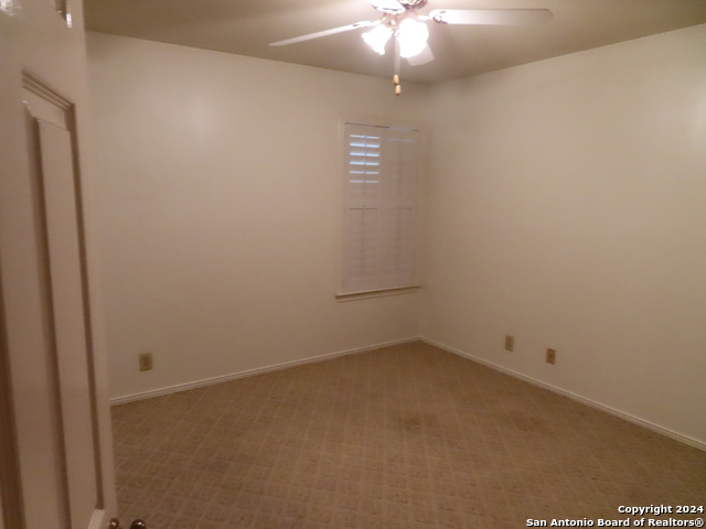 101 Crofton Property Photo 13