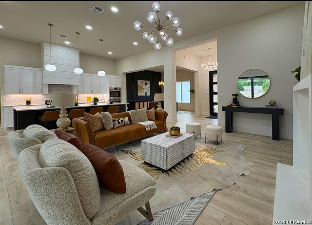 11010 Nina Rdg Property Photo 9