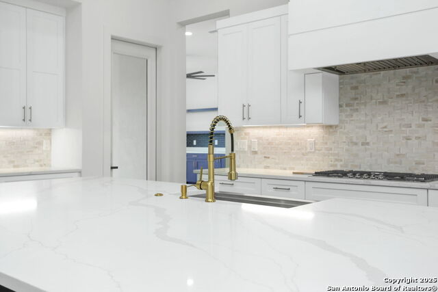 11010 Nina Rdg Property Photo 22