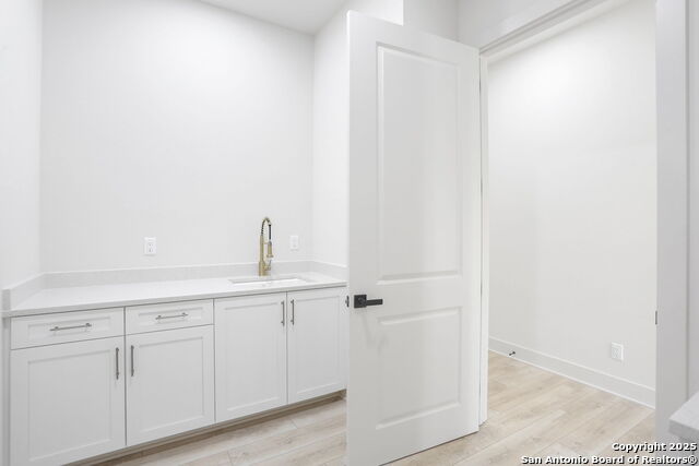 11010 Nina Rdg Property Photo 27