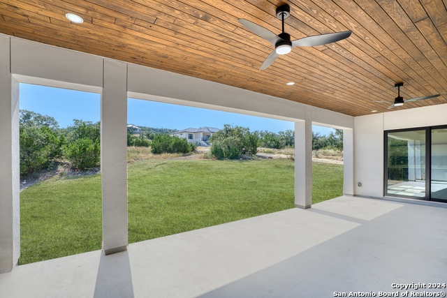 11010 Nina Rdg Property Photo 36