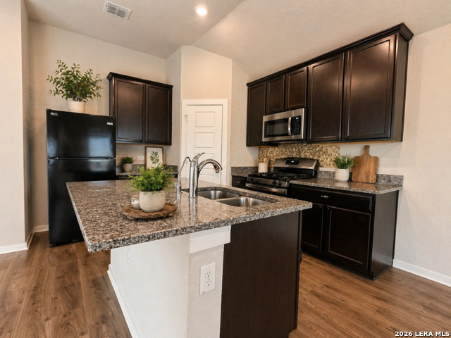 10747 Francisco Way Property Photo 5