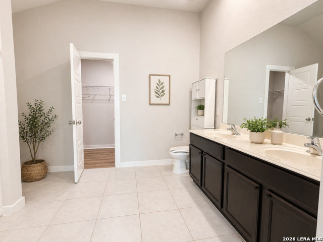 10747 Francisco Way Property Photo 8
