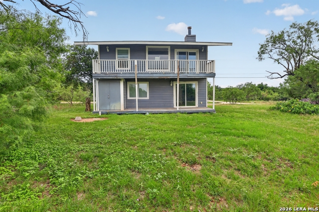 414 Medina Dr Property Photo 8