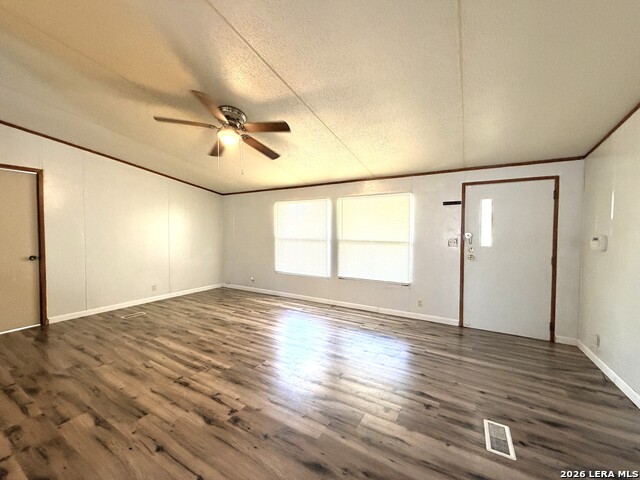 145 County Road 3821 Property Photo 2
