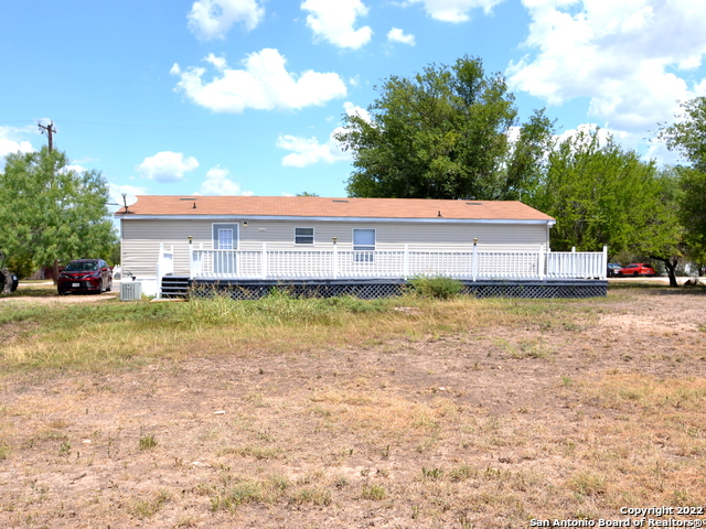 145 County Road 3821 Property Photo 15