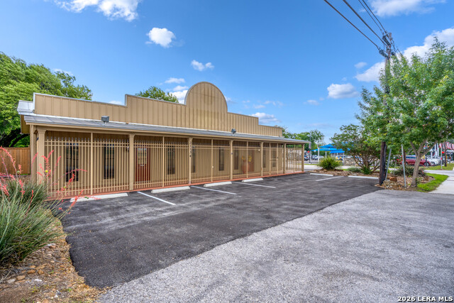 31134 Interstate 10 Property Photo 1