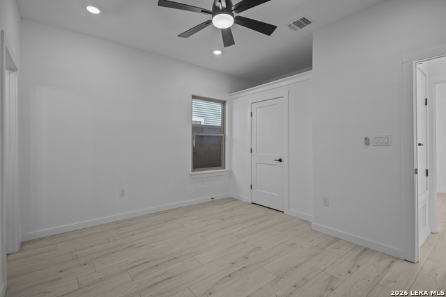 131 Chicago Property Photo 12