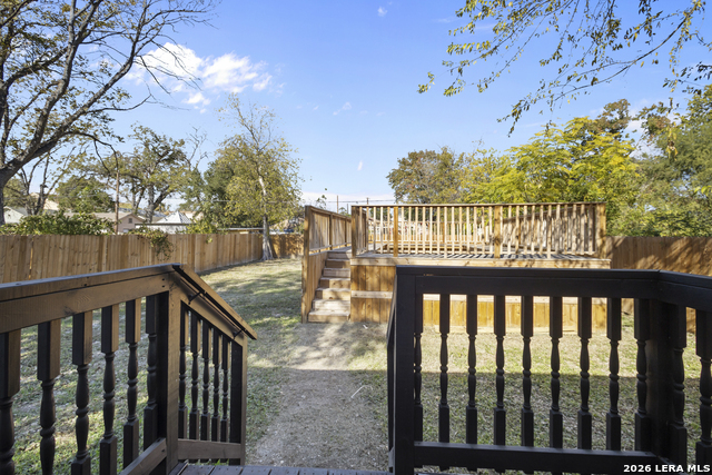 131 Chicago Property Photo 22