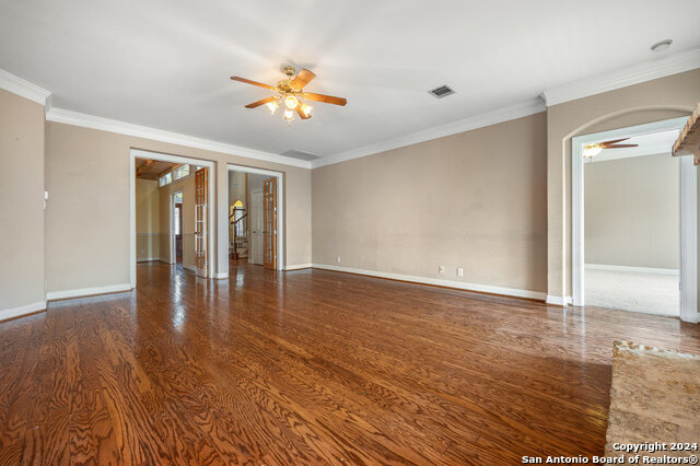 410 Cadence Hl Property Photo 8