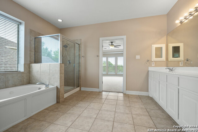 410 Cadence Hl Property Photo 16