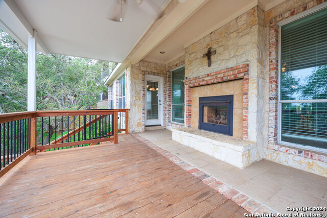 410 Cadence Hl Property Photo 25