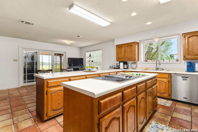 350 Ullrich Property Photo 11