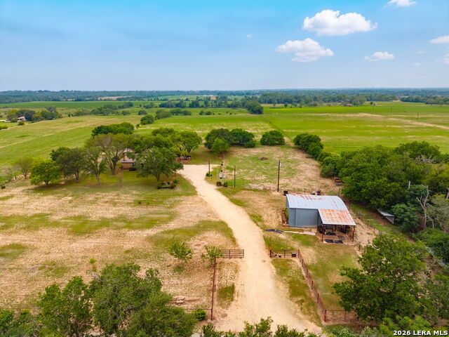 350 Ullrich Property Photo 33