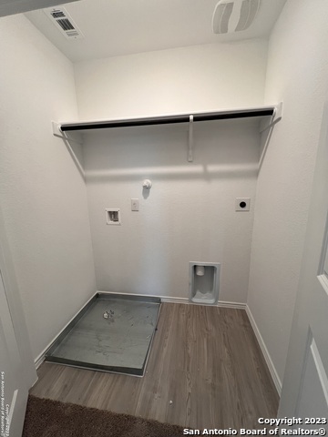 5466 Daphne Path Property Photo 15