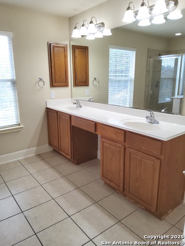 21735 Thunder Basin Property Photo 7
