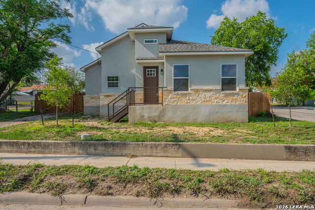 717 Fair Property Photo 4