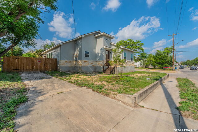 717 Fair Property Photo 23