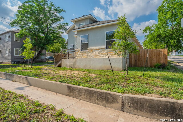 717 Fair Property Photo 24