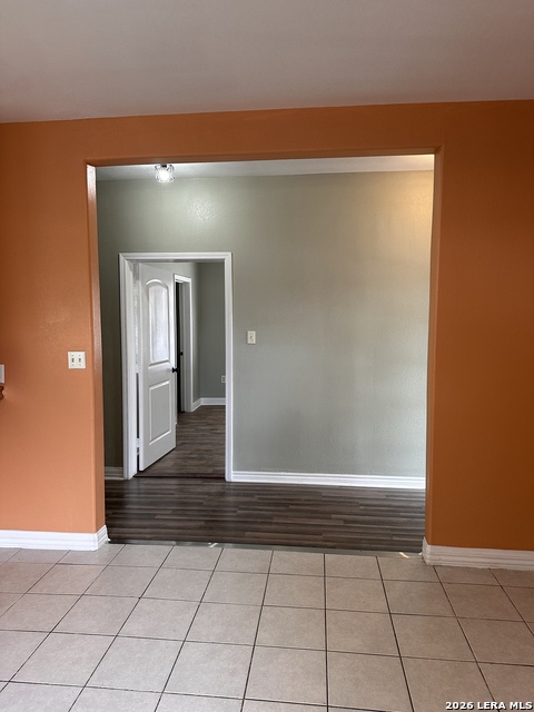 1314 W Woodlawn Ave Property Photo 14