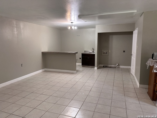 1314 W Woodlawn Ave Property Photo 47