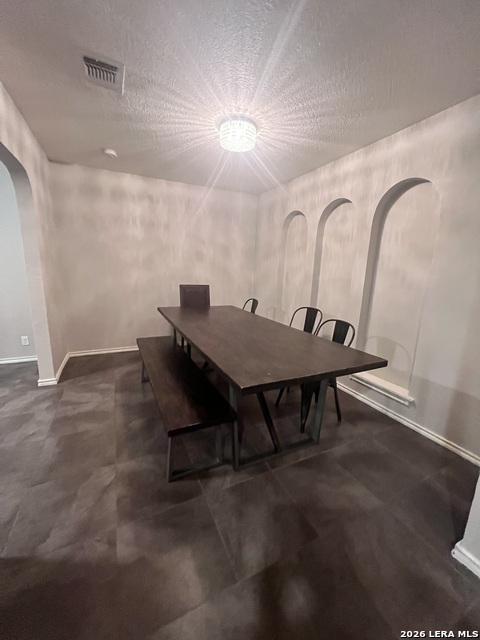 14210 Stoddard Dr Property Photo 6