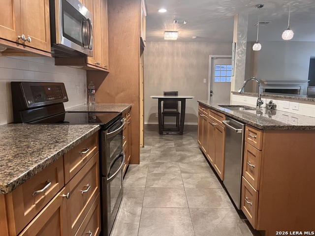 14210 Stoddard Dr Property Photo 12