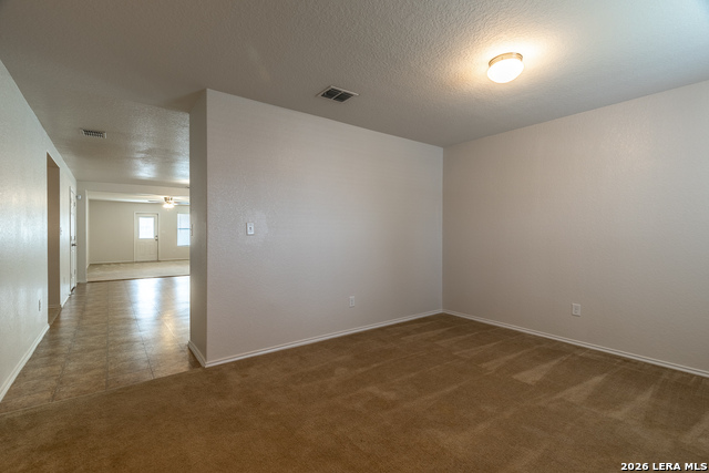 8966 N Oakwood Park Property Photo 5