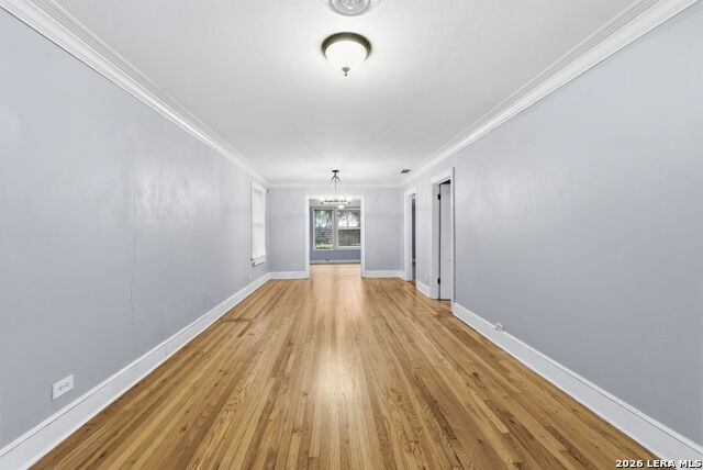 261 E Oakview Pl Property Photo 6