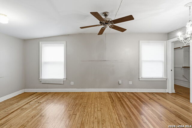261 E Oakview Pl Property Photo 14