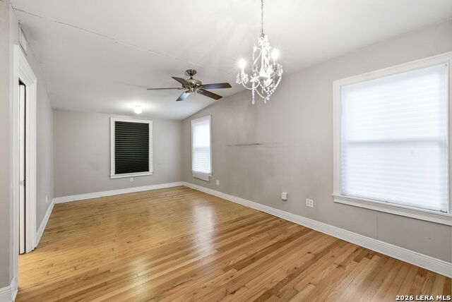 261 E Oakview Pl Property Photo 16