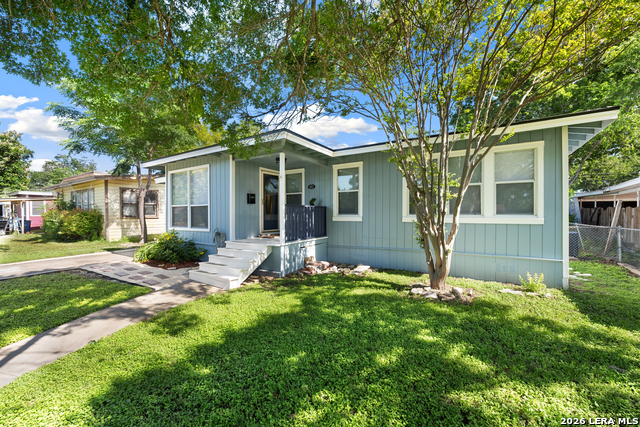 611 Kashmuir Pl Property Photo 3