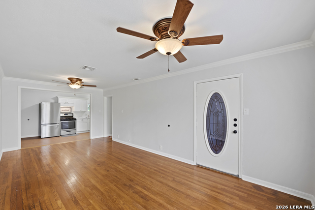 611 Kashmuir Pl Property Photo 5
