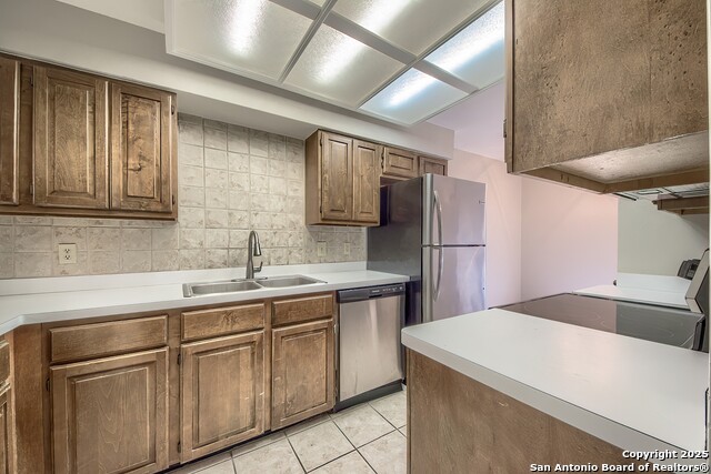 7738 Chambers Rd Property Photo 8
