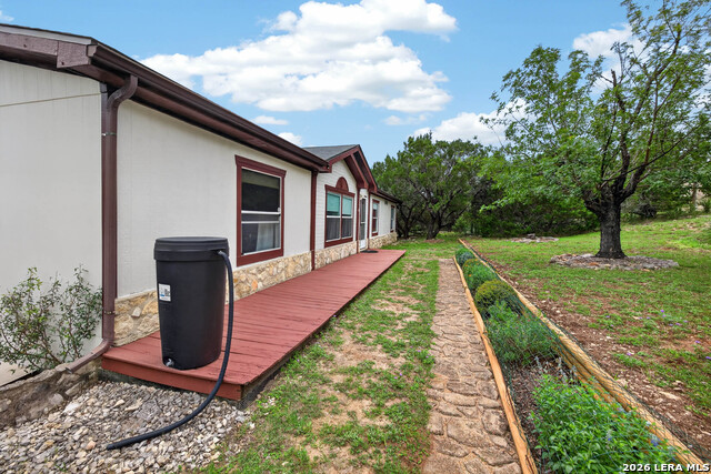 136 Jeanette Property Photo 2