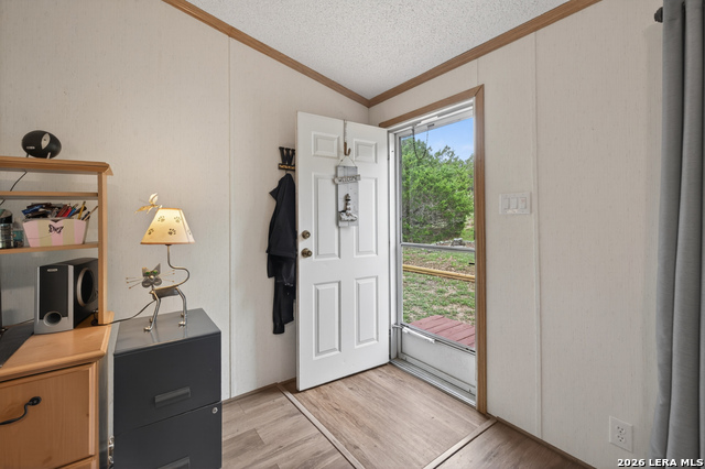 136 Jeanette Property Photo 4