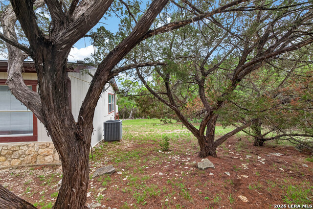 136 Jeanette Property Photo 31