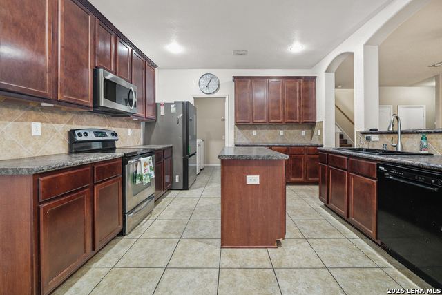 8923 Rainbow Creek Property Photo 4