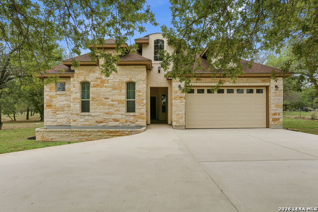 306 County Road 6876 Property Photo 1