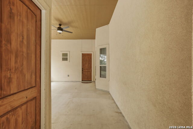 306 County Road 6876 Property Photo 7