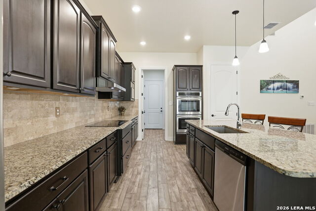 306 County Road 6876 Property Photo 16