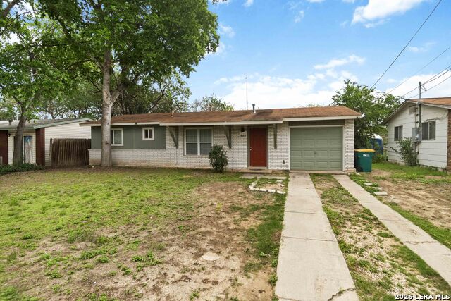 322 W Aviation Blvd Property Photo 3