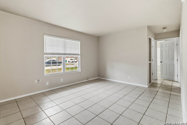 322 W Aviation Blvd Property Photo 11