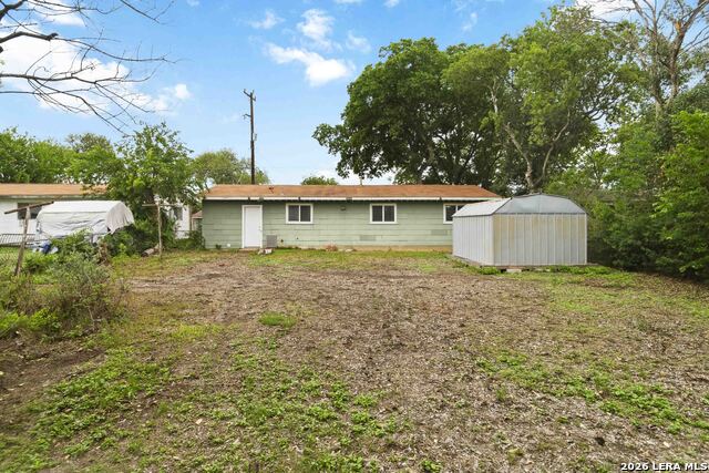 322 W Aviation Blvd Property Photo 19
