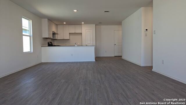 12907 Rosemary Bend Property Photo 6