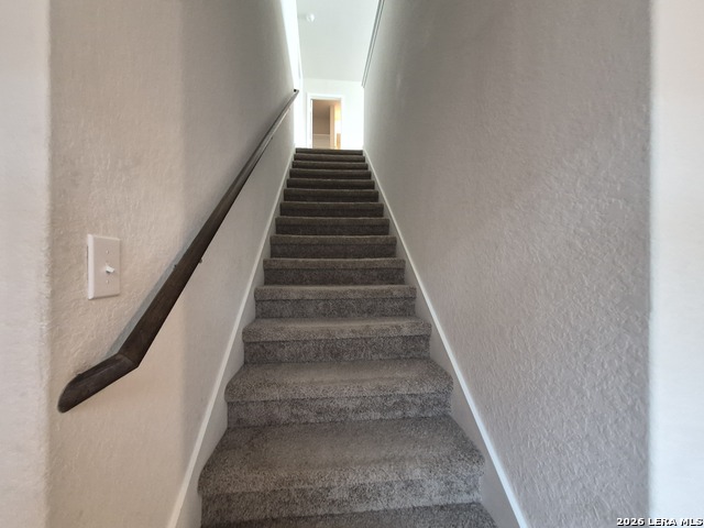 465 Middle Green Loop Property Photo 15