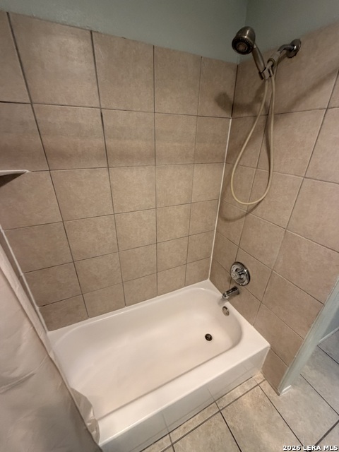 13618 Dutch Myrtle Property Photo 7